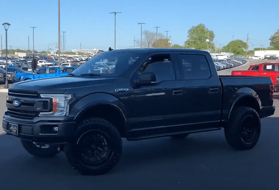 Ford F-150 everest edition with 4 inch lift