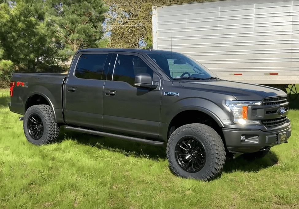 Ford F-150 everest edition with 4 inch lift